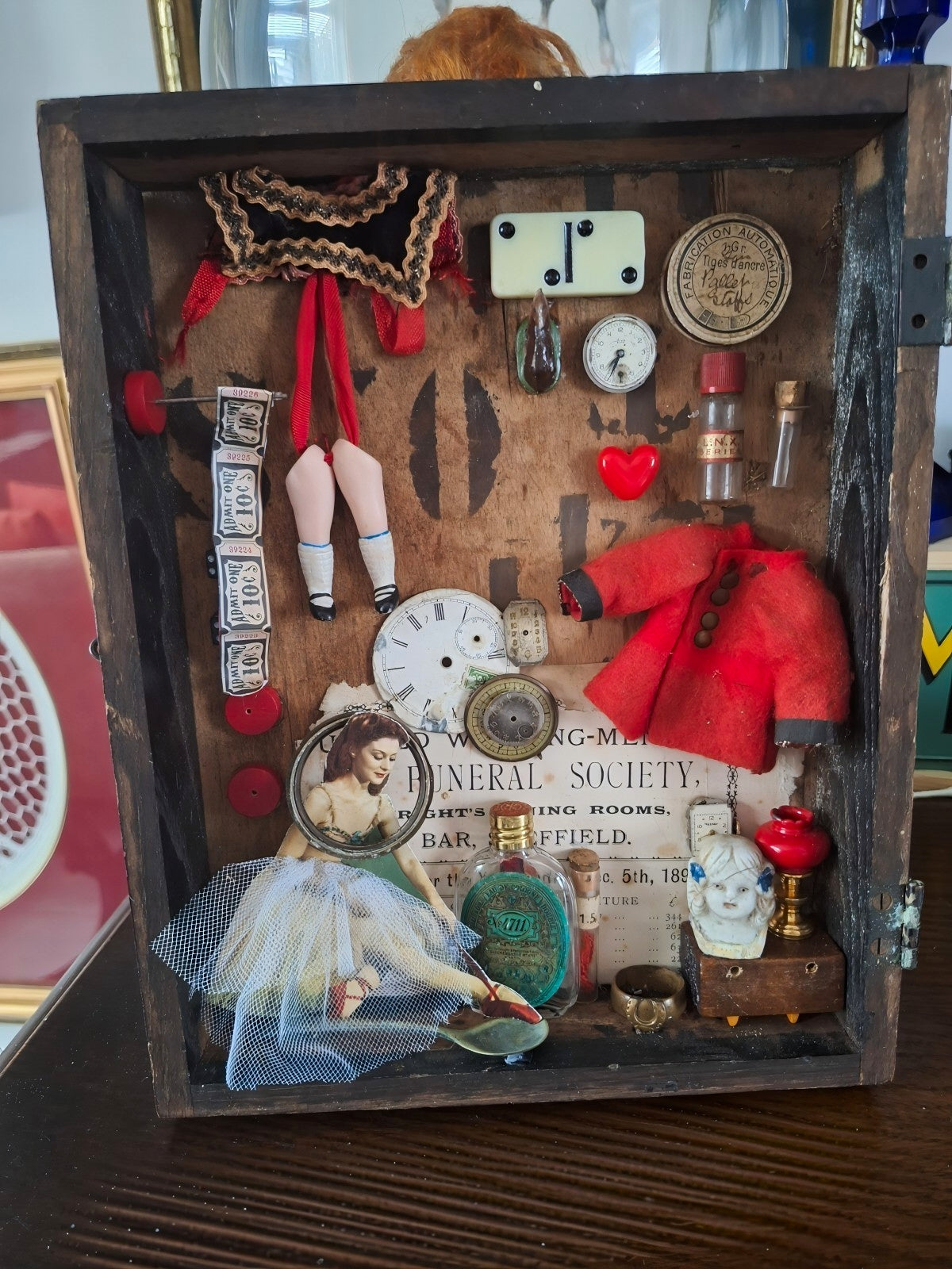 The last curtain call (exhibition(