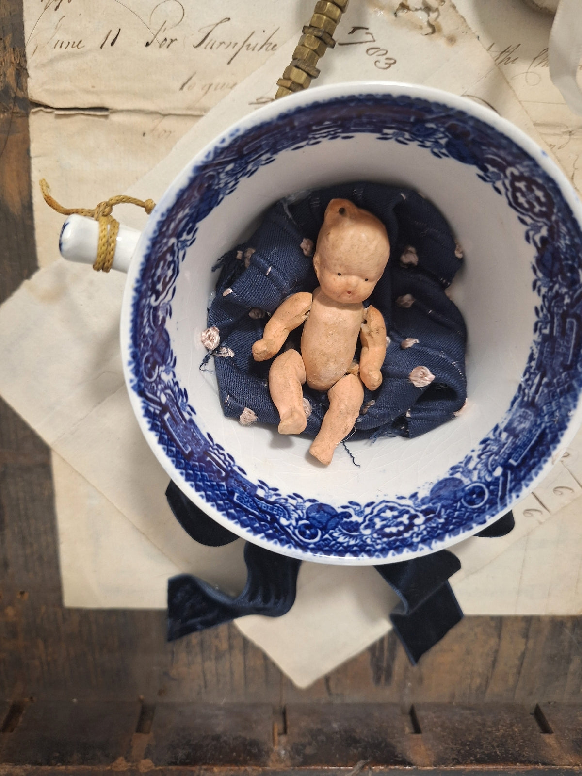 The unbroken cord (exhibition)